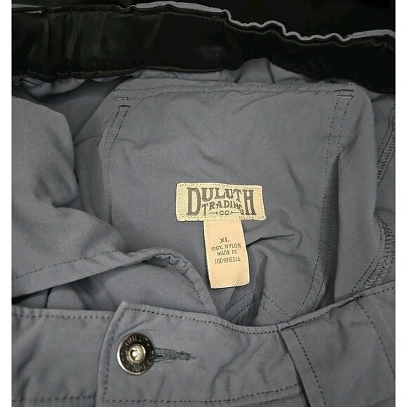 Duluth Trading Co Cargo Hiking Shorts, Sz XL, 100% Nylon Gray/Blue - Picture 7 of 8